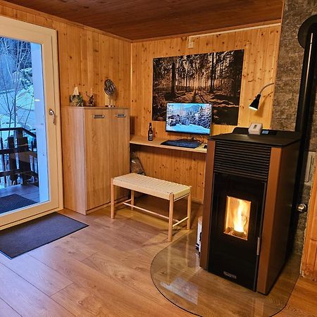 Petit Chalet Rustique Et Bucolique Bovernier Luaran gambar