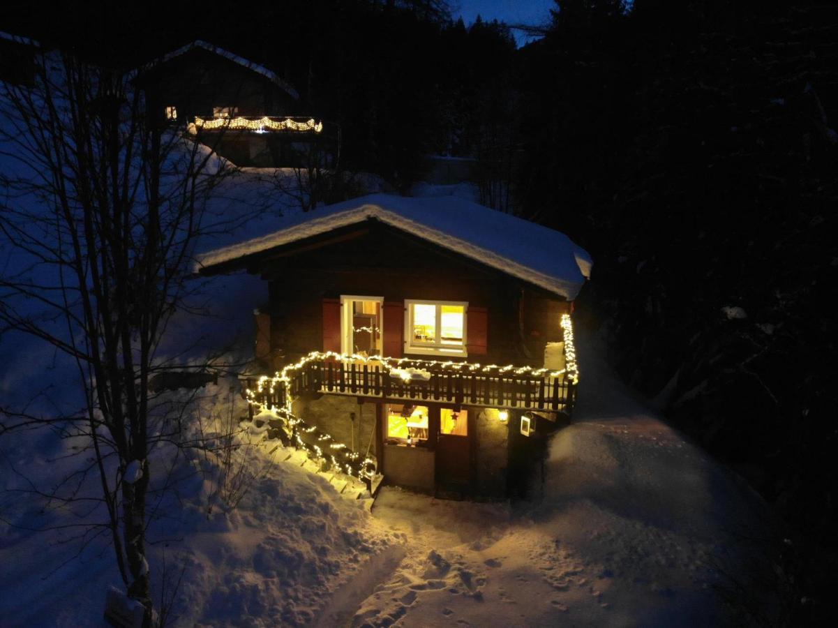 Petit Chalet Rustique Et Bucolique Bovernier Luaran gambar