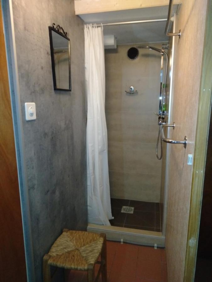 Petit Chalet Rustique Et Bucolique Bovernier Luaran gambar