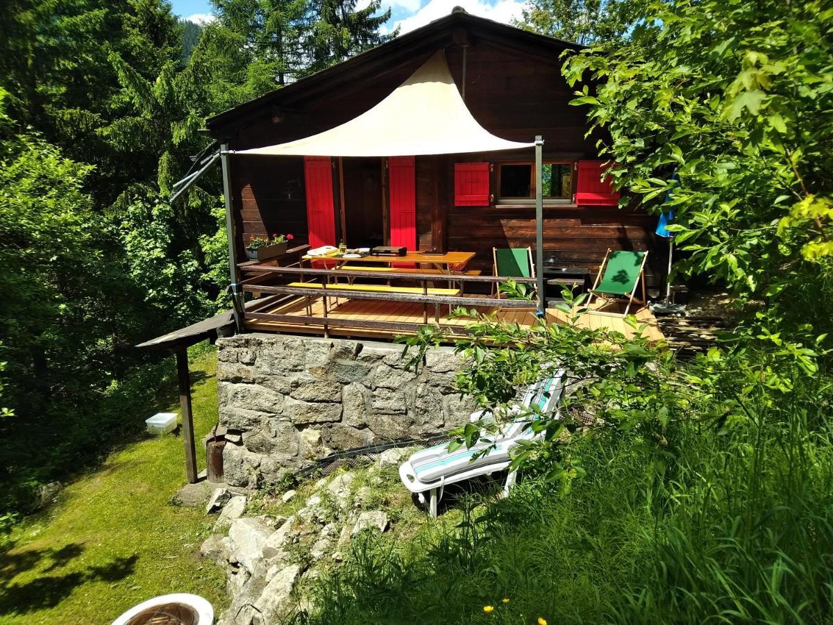 Petit Chalet Rustique Et Bucolique Bovernier Luaran gambar