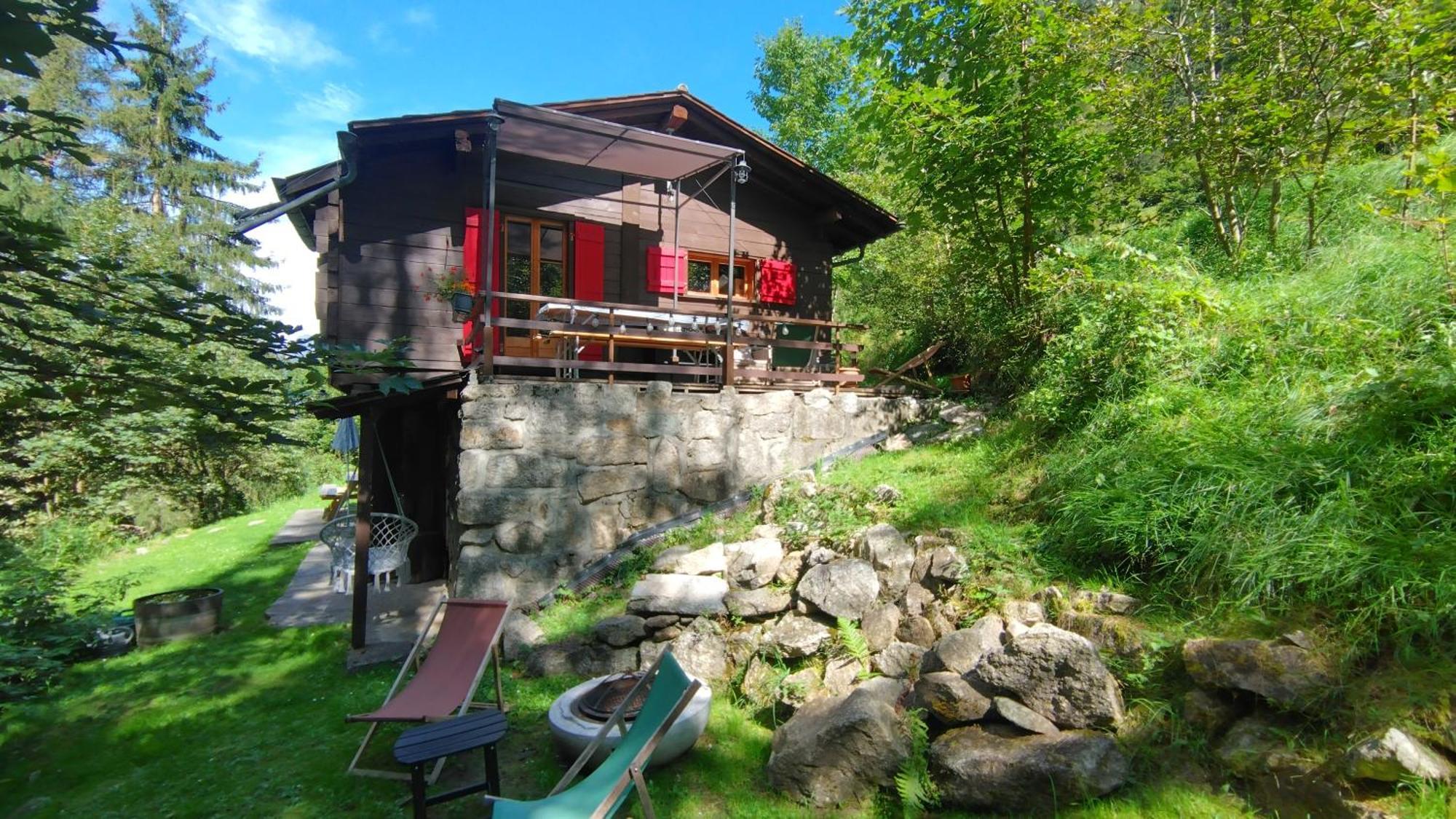 Petit Chalet Rustique Et Bucolique Bovernier Luaran gambar